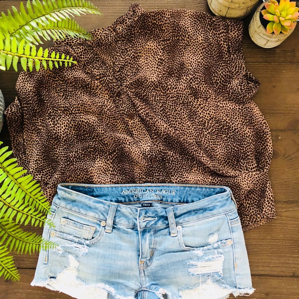 🎈SALE🎈Animal Print Top